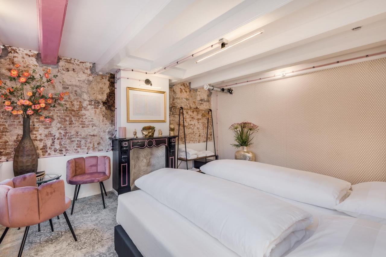 Will & Tate Hostel