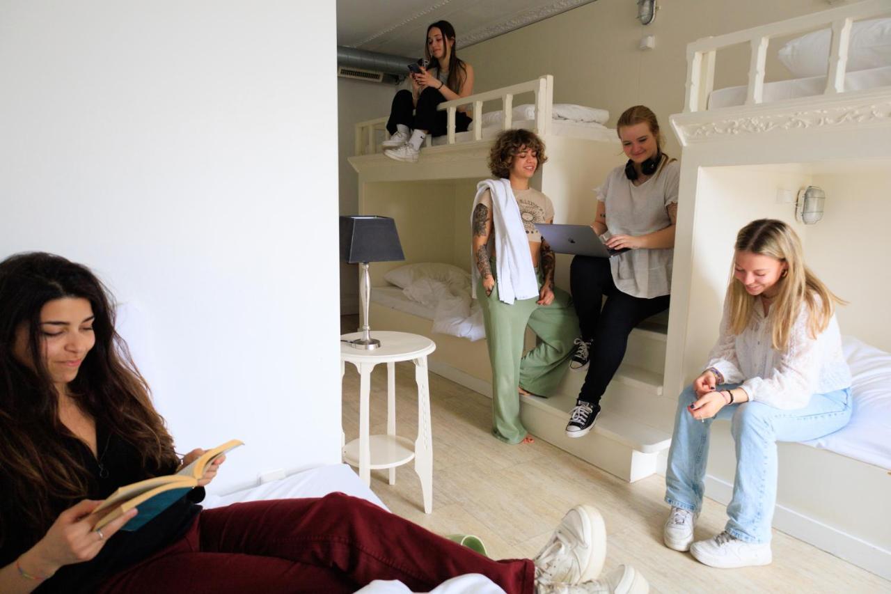 Hostel Will & Tate *